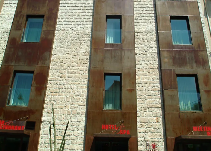 Hotel El Homs Palace