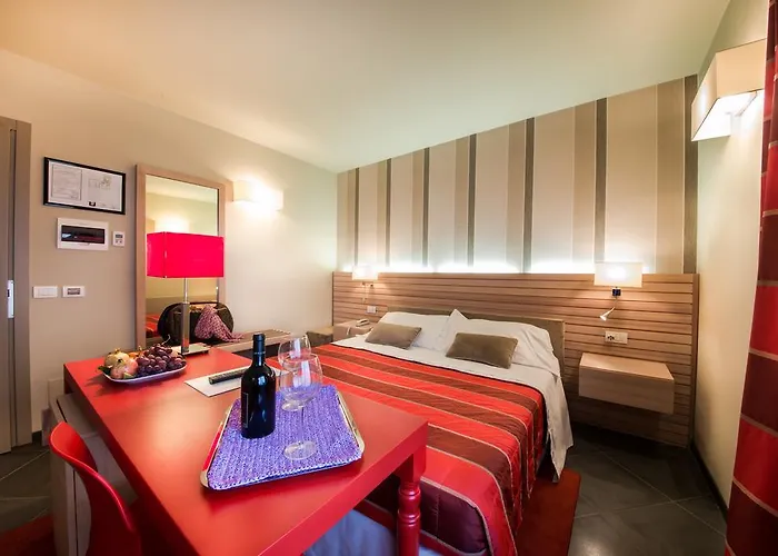 El Homs Palace Hotel 4*