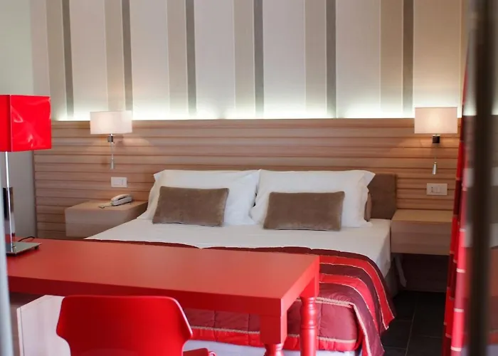 El Homs Palace Hotel 4*