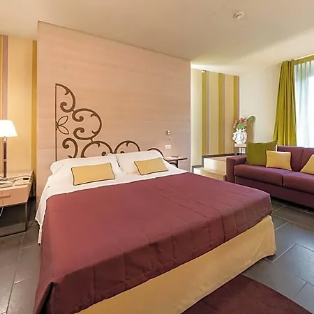 El Homs Palace 4* Comiso